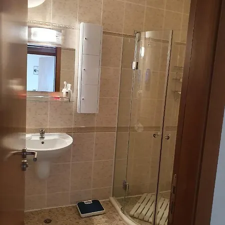 아파트 Vs Luxury Apartament In Royal Dreams Complex